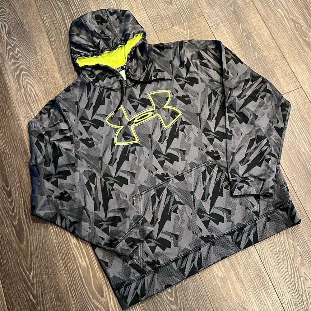 Under Armour Hoodie